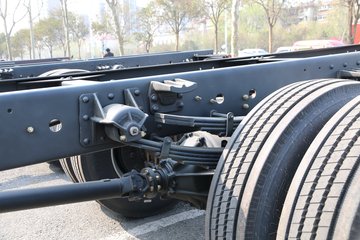 һ����� J6L�п� �ʻݰ� 220���� 4X2 6.75�������ػ�������(CA1180P62K1L4E5)ͼƬ