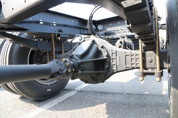 һ����� J6L�п� �ʻݰ� 220���� 4X2 6.75�������ػ�������(CA1180P62K1L4E5)ͼƬ