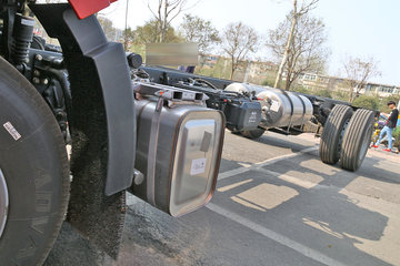 һ����� J6L�п� �ʻݰ� 220���� 4X2 6.75�������ػ�������(CA1180P62K1L4E5)ͼƬ