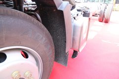 一汽解放 J6L中卡 质惠版 220马力 4X2 6.75米栏板载货车底盘(CA1180P62K1L4E5)