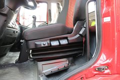 一汽解放 J6L中卡 质慧版 180马力 4X2 6.75米栏板载货车(CA1180P62K1L4E5)