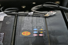 一汽解放 J6L中卡 质慧版 180马力 4X2 6.75米栏板载货车(CA1180P62K1L4E5)