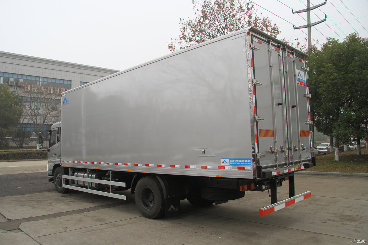 ó  210 4X2 7.7س()(KFT5186XLC50)