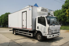 庆铃 五十铃700P 190马力 4X2 6.9米冷藏车(康飞牌)(KFT5103XLC51)