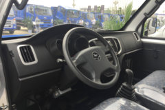 南骏汽车 瑞吉 87马力 3.1米双排栏板轻卡(NJA1040ESE33V)