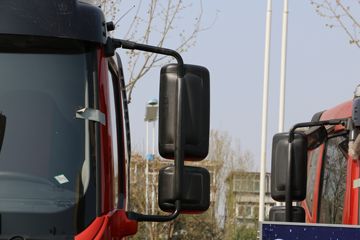 һ����� J6L�п� 2018�� �ʻݰ� 220���� 4X2 6.75�������ػ���(CA1180P62K1L4E5)ͼƬ