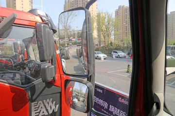 һ����� J6L�п� 2018�� �ʻݰ� 220���� 4X2 6.75�������ػ���(CA1180P62K1L4E5)ͼƬ