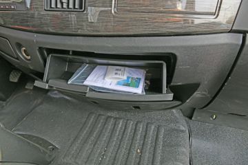 һ����� J6L�п� 2018�� �ʻݰ� 220���� 4X2 6.75�������ػ���(CA1180P62K1L4E5)ͼƬ