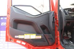 一汽解放 J6L中卡 2018款 质惠版 220马力 4X2 6.75米栏板载货车(CA1180P62K1L4E5)