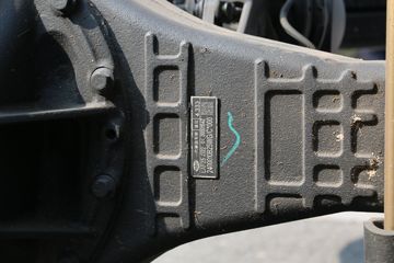 һ����� J6L�п� 2018�� �ʻݰ� 220���� 4X2 6.75�������ػ���(CA1180P62K1L4E5)ͼƬ