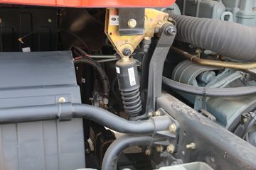 һ����� J6L�п� 2018�� �ʻݰ� 220���� 4X2 6.75�������ػ���(CA1180P62K1L4E5)ͼƬ