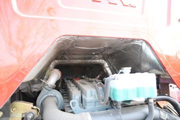 һ����� J6L�п� 2018�� �ʻݰ� 220���� 4X2 6.75�������ػ���(CA1180P62K1L4E5)ͼƬ