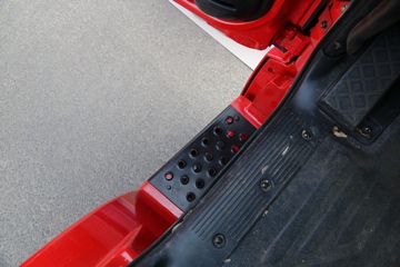 һ����� J6L�п� 2018�� �ʻݰ� 180���� 4X2 6.75�������ػ���(CA1180P62K1L4E5)ͼƬ