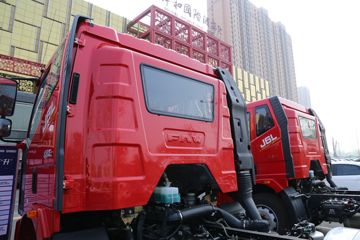 һ����� J6L�п� 2018�� �ʻݰ� 180���� 4X2 6.75�������ػ���(CA1180P62K1L4E5)ͼƬ