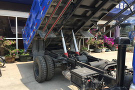 瑞康&nbsp;自卸车底盘                                                图片