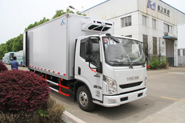 跃进底盘 冷藏车外观图片