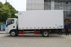 跃进 超越C300 125马力 4X2 冷藏车(康飞牌)(KFT5071XLC50)
