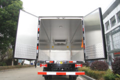 跃进 超越C300 125马力 4X2 冷藏车(康飞牌)(KFT5041XLC5C)