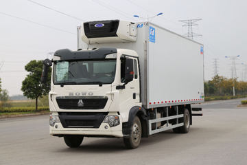中国重汽 HOWO T5G 210马力 4X2 7.7米冷藏车(康飞牌)(KFT5169XLC50)