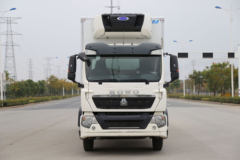 中国重汽 HOWO T5G 210马力 4X2 7.7米冷藏车(康飞牌)(KFT5169XLC50)