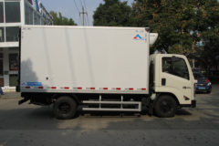 江铃 凯锐800 122马力 4X2 4米冷藏车(康飞牌)(KFT5042XLC56)