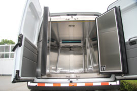 江铃底盘&nbsp;冷藏车上装图片