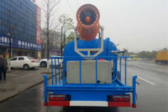 东风 多利卡D7 150马力 4X2 多功能抑尘车(程力威牌)(CLW5114TDY5)