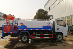 东风 多利卡D7 156马力 4X2 多功能抑尘车(程力威牌)(CLW5114TDY5)