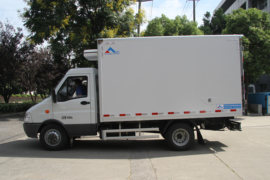 南京依维柯底盘&nbsp;冷藏车外观图片