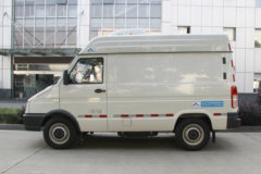 南京依维柯 Turbo Daily V35 129马力 2.11米冷藏车(康飞牌)(KFT5041XLC52)