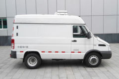 南京依维柯 Turbo Daily V35 129马力 2.11米冷藏车(康飞牌)(KFT5041XLC5H)