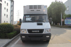 南京依维柯 Turbo Daily X45 129马力 4X2 3.5米冷藏车(康飞牌)(KFT5041XLC55)