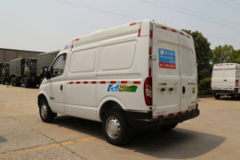 上汽大通底盘&nbsp;冷藏车外观图片