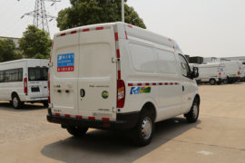 上汽大通底盘&nbsp;冷藏车外观图片