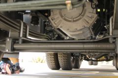 中国重汽 HOWO T5G重卡 25T 6X4 纯电动牵引车(ZZ4257V384GZ1BEV)374.65kWh