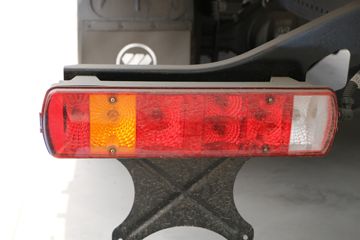 ���� ŷ����ETX 5ϵ�ؿ� 245���� 6X2 8�ײ�դʽ�ػ���ͼƬ