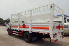 多利卡D7&nbsp;爆破器材运输车外观图片