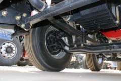 福田 欧曼GTL 6系重卡 360马力 8X4 9.45米栏板载货车(440后桥)(BJ1319VNPKJ-AA)