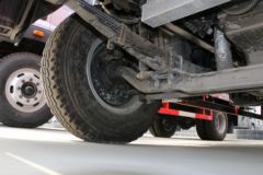 福田 瑞沃Q5 170马力 4X2 6.7米仓栅式载货车(BJ5165CCY-FA)