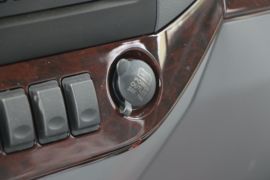 瑞沃Q9&nbsp;载货车驾驶室                                               图片