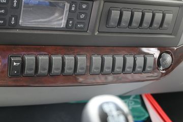 ���� ����Q9 220���� 6X2 7.8�ײ�դʽ�ػ���ͼƬ