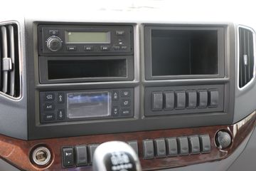 ���� ����Q9 220���� 6X2 7.8�ײ�դʽ�ػ���ͼƬ