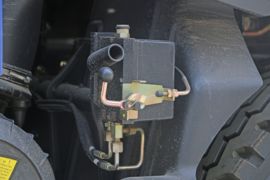 瑞沃Q9&nbsp;载货车底盘                                                图片