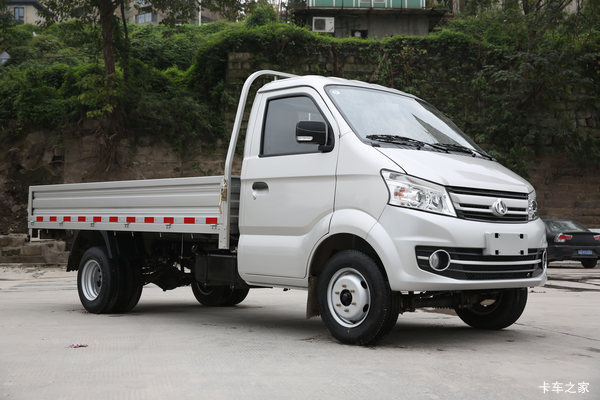 长安跨越王X5 舒适版 1.5L 112马力 3.6米单排栏板小卡