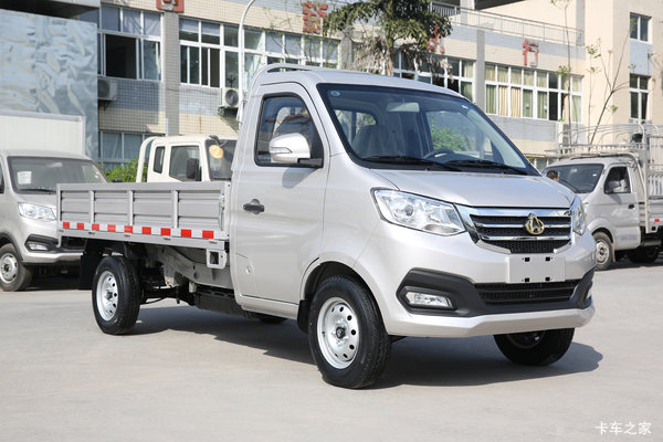 疯狂促销，直降0.08万！益阳市新豹T3载货车系列优惠价