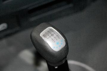 �����ؿ� ����X3000 ����� ������ 550���� 6X4ǣ����(SX4250XC4Q2)ͼƬ