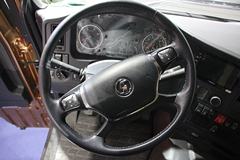 陕汽重卡 德龙X3000 纪念版 轻量化 550马力 6X4牵引车(SX4250XC4Q2)