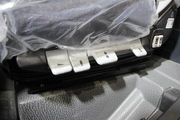 �����ؿ� ����X3000 ����� ������ 550���� 6X4ǣ����(SX4250XC4Q2)ͼƬ