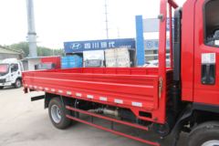 现代商用车 致道500M 重载版 156马力 4.165米单排栏板轻卡(CNJ1041QDA33V)