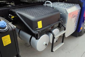 ���� ŷ��GTL 9ϵ�ؿ� ��ǿ�� 550���� 6X4ǣ����(BJ4259SMFKB-AB)ͼƬ